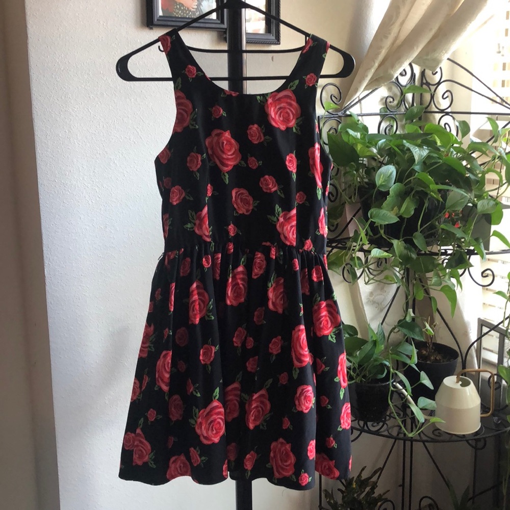 Forever 21 rose print short dress.